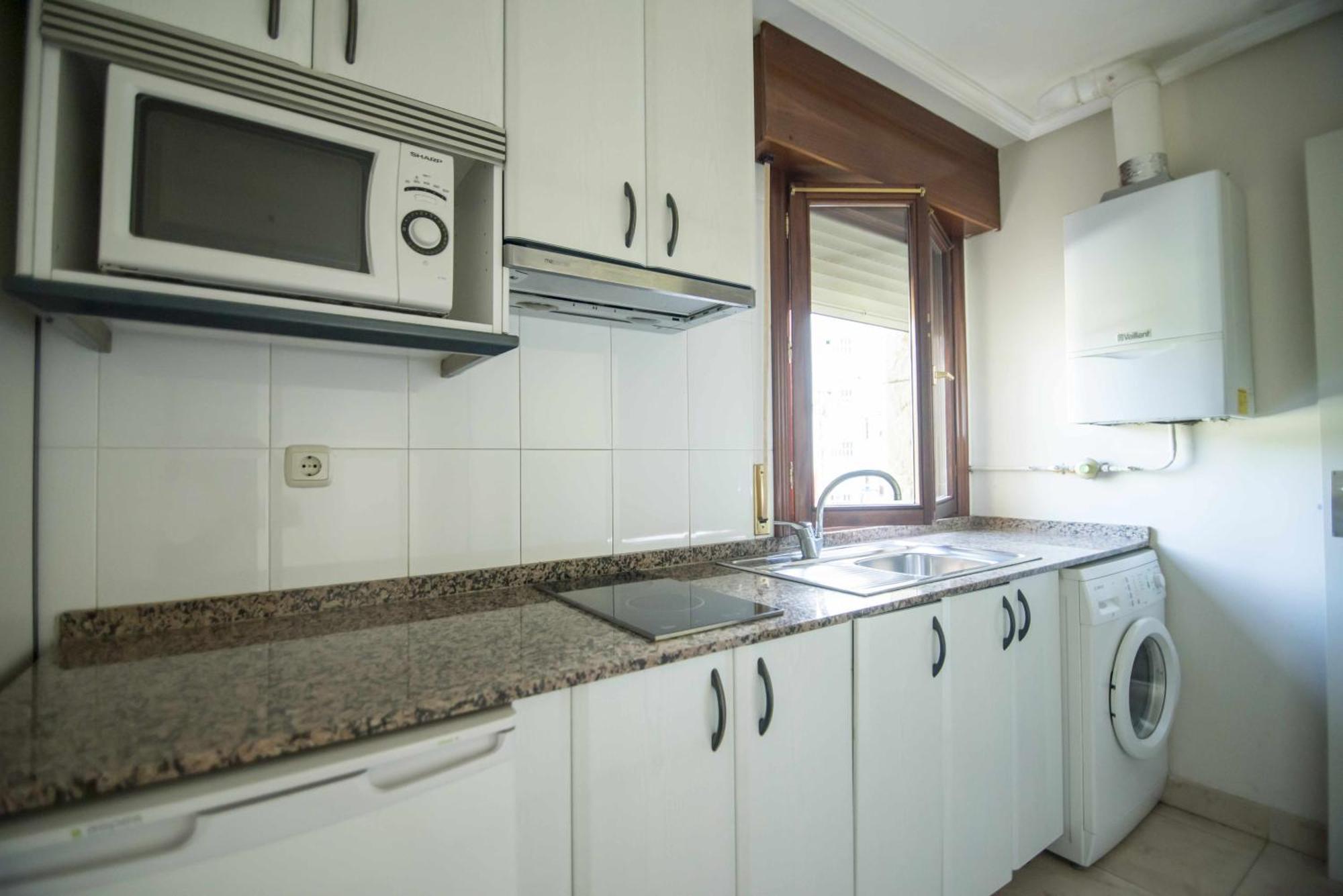 Apartamentos Mugarri Povena ภายนอก รูปภาพ
