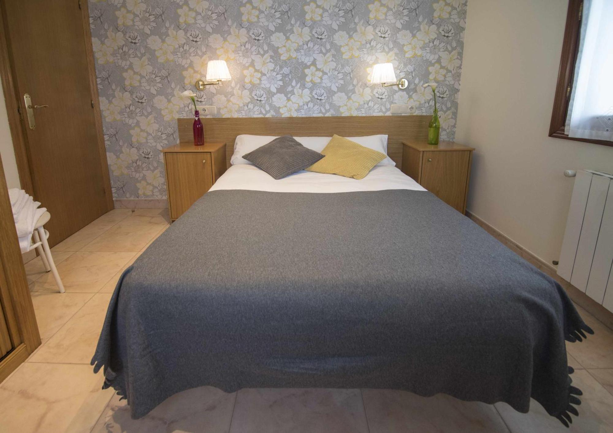 Apartamentos Mugarri Povena ภายนอก รูปภาพ